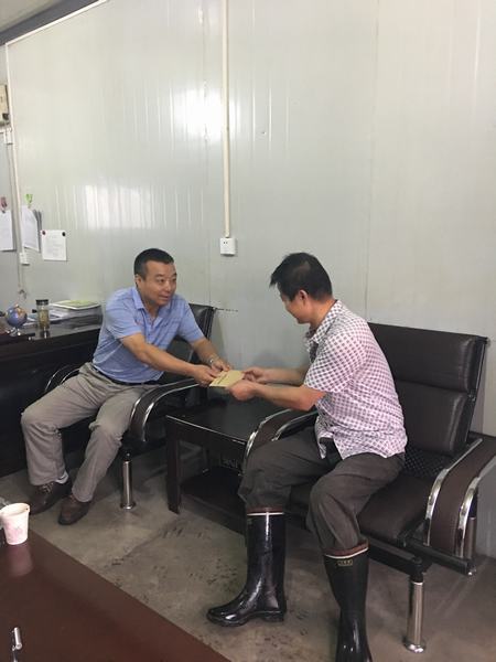 掘進(jìn)公司五到位確保“金秋助學(xué)”活動(dòng)圓滿收官