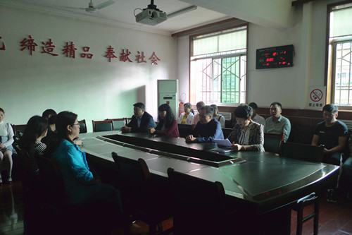 機(jī)電安裝公司認(rèn)真?zhèn)鬟_(dá)建設(shè)集團(tuán)2017年信訪穩(wěn)定工作研判會(huì)議精神