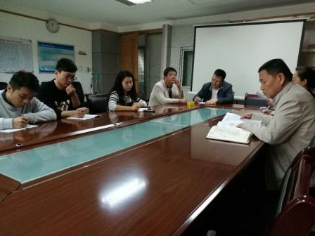 地基分公司迅速傳達(dá)學(xué)習(xí)建設(shè)集團(tuán)干部大會(huì)精神