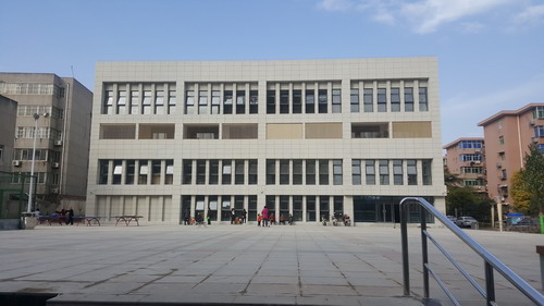 銅川分公司三普中區(qū)職工活動中心、地下停車場工程順利交付使用