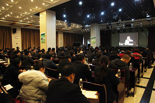 建設(shè)集團(tuán)開展《合同法》、《勞動合同法》專題培訓(xùn)