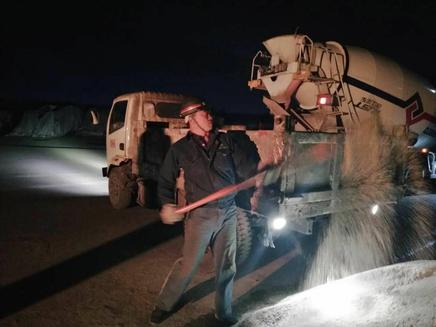 機(jī)電安裝公司黃陵項(xiàng)目部追趕超越進(jìn)行時