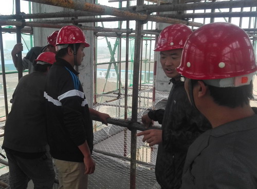 銅川分公司第六項目部全面落實(shí)企業(yè)安全生產(chǎn)主體責(zé)任