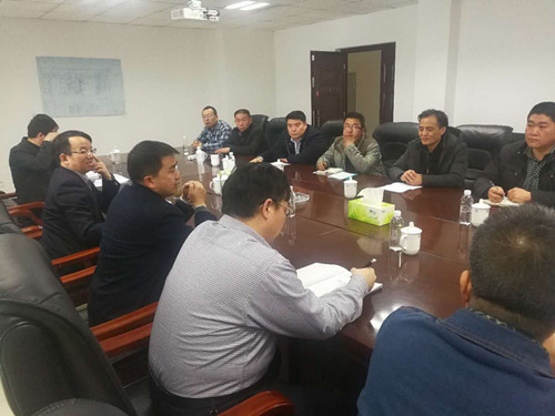 現(xiàn)場協(xié)調(diào)保重點(diǎn)工程項(xiàng)目