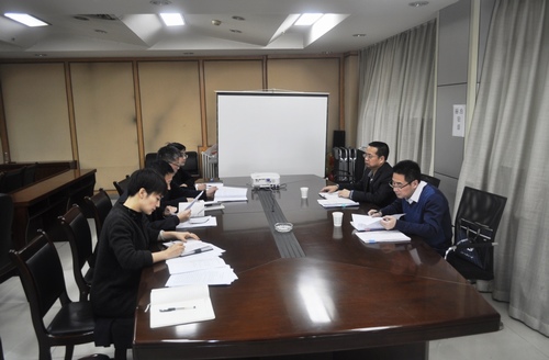 建設(shè)集團(tuán)總會(huì)計(jì)師、財(cái)務(wù)總監(jiān)贠公法蒞臨路橋分公司指導(dǎo)召開(kāi)2017年度專題民主生活會(huì)