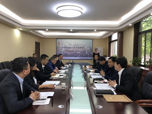 建設集團與西安市灞橋區(qū)政府交流座談
