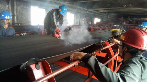 陜煤建設(shè)洗選煤運(yùn)營(yíng)公司：齊心協(xié)力“敢攻堅(jiān)，打硬仗”