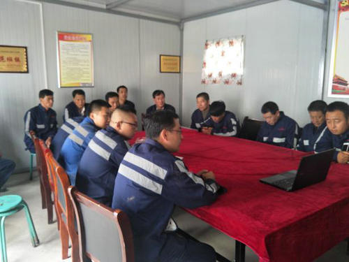 陜煤建設(shè)洗選煤運營公司安裝第二項目部開展“生命至上、安全發(fā)展”安全猜謎活動