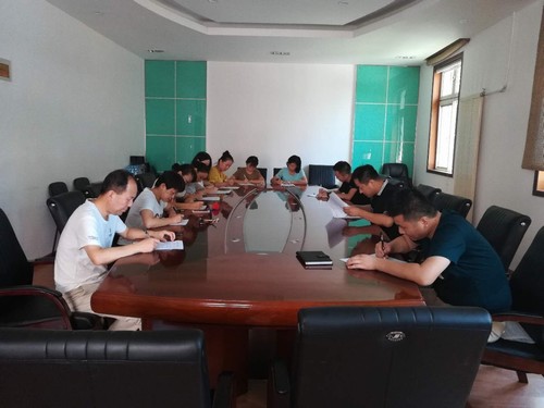 陜煤建設(shè)銅煤公司檢查兩級會議精神落實出現(xiàn)新套路