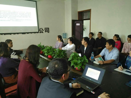 陜煤建設(shè)機(jī)電安裝公司:節(jié)前學(xué)習(xí)《中國(guó)共產(chǎn)黨紀(jì)律處分條例》再敲警鐘