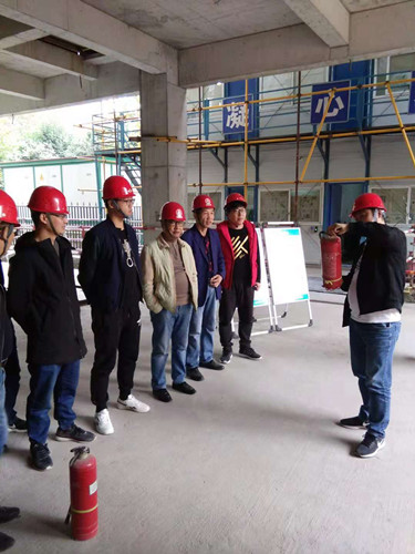 加強冬季消防演練 提高職工防火能力