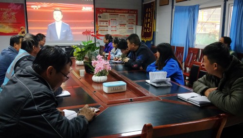 陜煤建設(shè)澄合分公司掀起學(xué)習(xí)先進(jìn)典型爭做先進(jìn)典型新熱潮