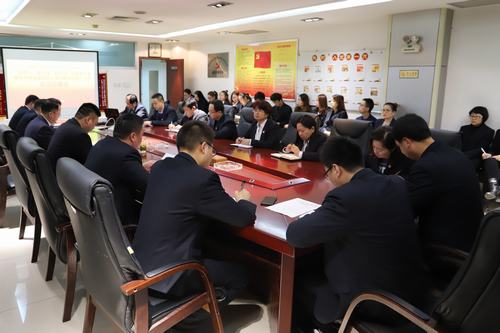 礦建二公司“講政治、敢擔(dān)當(dāng)、改作風(fēng)”專題教育及違規(guī)收送禮金問題專項整治工作全面鋪開