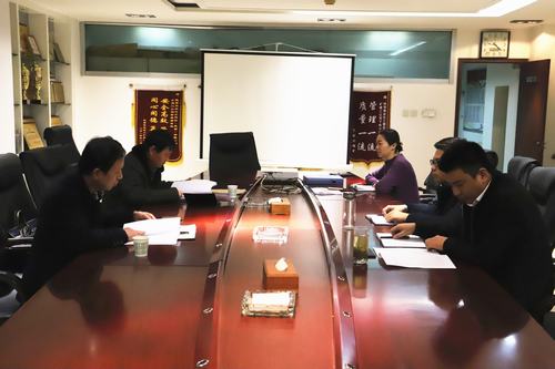 陜煤建設(shè)第二督導(dǎo)組對礦建二公司 “講政治、敢擔(dān)當(dāng)、改作風(fēng)”專題教育進行督導(dǎo)