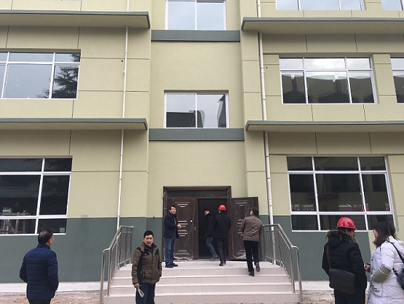 陜煤炭建設(shè)公司辦公樓改造工程順利通過驗(yàn)收