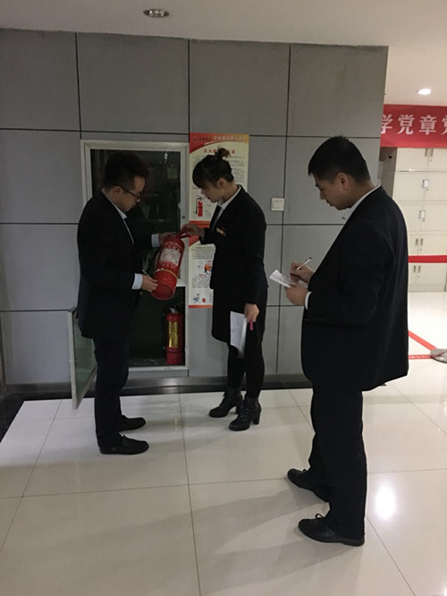 陜煤建設物資公司：掀起辦公區(qū)安全隱患地毯式排查