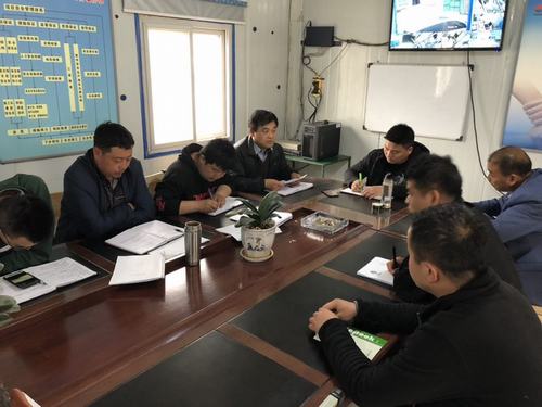 陜煤建設(shè)礦建二公司車村項(xiàng)目部召開青年座談會(huì)