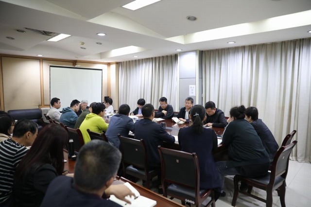 陜煤建設(shè)路橋分公司貫徹學(xué)習(xí)中層干部述職考評大會精神