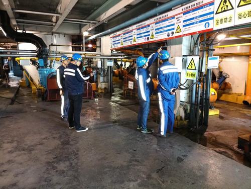 陜煤建設(shè)洗選煤運營公司:多措并舉為雨季“三防”上保險