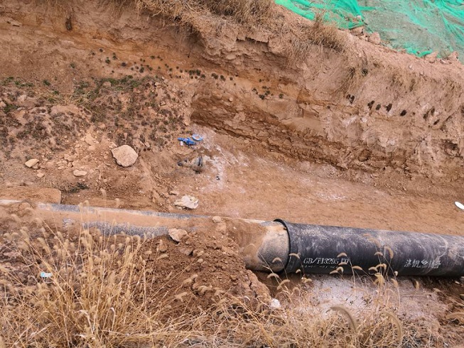 蒲白礦務局罕井家屬區(qū)居民供水管道工程  圓滿完成并投入使用