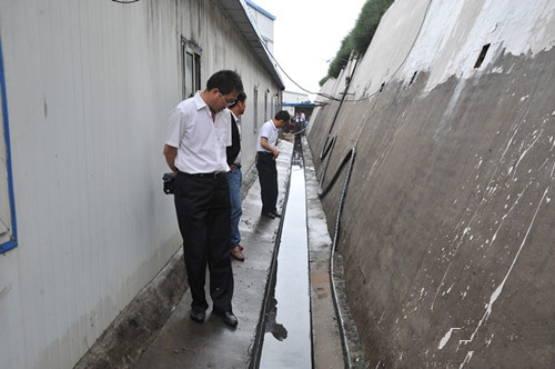 陜煤建設(shè)掘進(jìn)公司:攜手共筑“汛期”安全堤