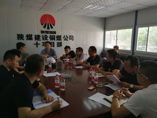 陜煤建設(shè)銅煤公司第十項目部承建的天籟小區(qū)1#、5#樓及地下車庫順利通過基礎(chǔ)驗收