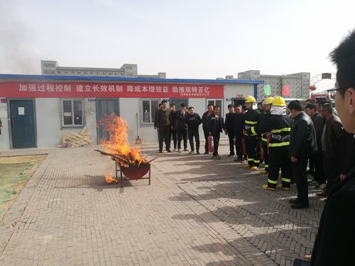 陜煤建設(shè)掘進公司：轉(zhuǎn)觀念 改作風 依法依規(guī)保安全