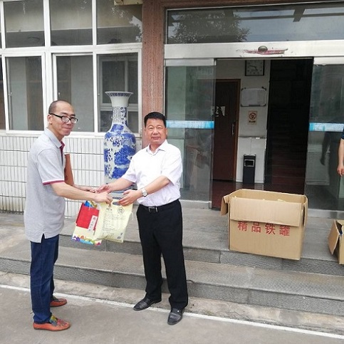 陜煤建設(shè)設(shè)計研究院： 積極開展“送清涼、沁人心”活動