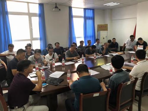 陜煤建設(shè)銅煤公司承建的荔枝苑小區(qū)28#、29#、30#、31#樓順利通過(guò)竣工驗(yàn)收