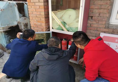 陜煤建設(shè)設(shè)備租賃中心“百日安全”活動(dòng)在行動(dòng)