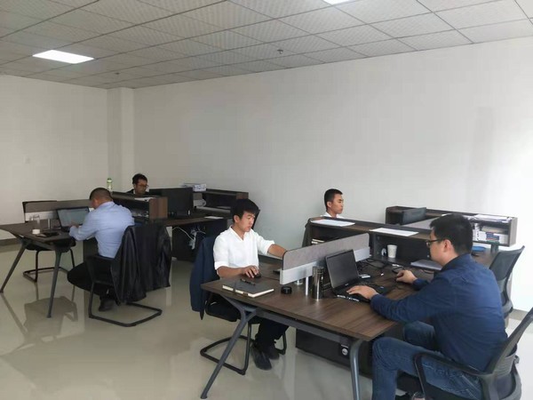 激揚(yáng)青春活力  傳承敬業(yè)精神