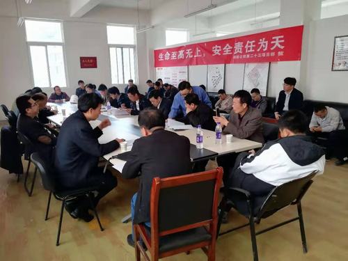 銅煤一、二號(hào)住宅小區(qū)最后一棟住宅樓順利通過竣工驗(yàn)收！