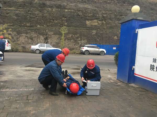 陜煤建設(shè)澄合分公司各單位共同開展“消防日”活動(dòng)筑牢冬季防火線