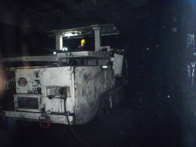 陜煤建設(shè)掘進(jìn)公司：分頭承包讓“一機雙巷”更加高效