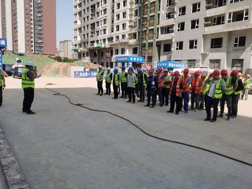 陜煤建設(shè)銅煤公司第十五項(xiàng)目部舉辦“迎五一、抓安全、保質(zhì)量、趕進(jìn)度”趣味活動(dòng)