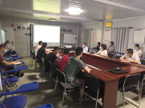 陜煤建設天工公司：學文件正確引導，促廉潔永不褪色