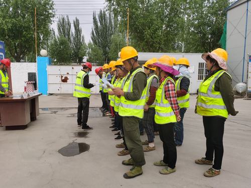 陜煤建設(shè)銅煤公司第一項(xiàng)目部扎實(shí)開展多項(xiàng)活動(dòng)筑牢安全管理思想防線