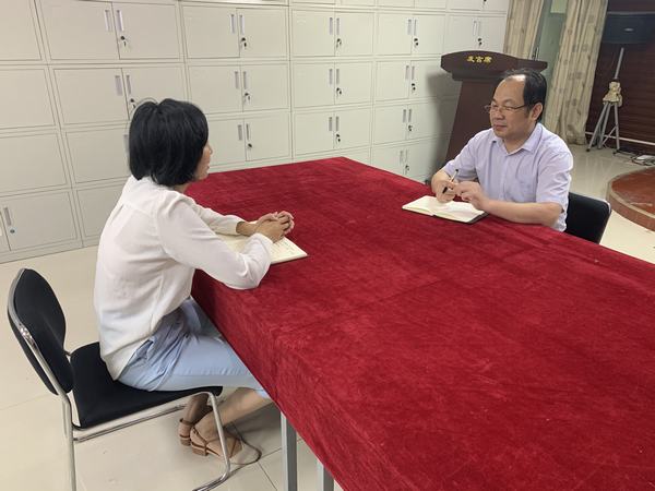 貼近實(shí)際“五必談”  和諧氛圍共創(chuàng)建