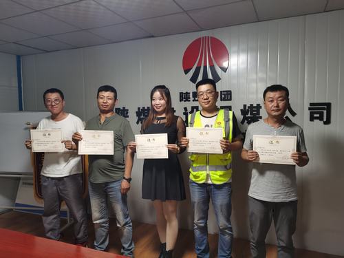 陜煤建設(shè)銅煤公司第一項(xiàng)目部開展以“演繹青春，筑夢銅煤”為主題藝術(shù)會展活動聚力青春能量迸發(fā)工作激情