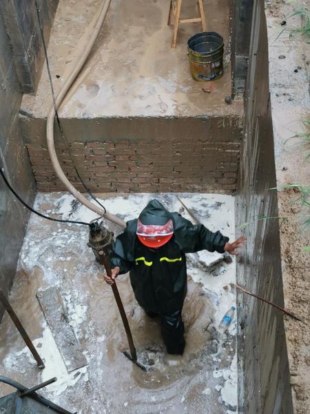 陜煤建設天工公司基層項目部切實加強“雨季三防”安全工作的落實