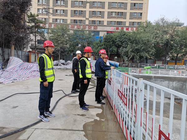 智慧泊車公司開(kāi)展“雙節(jié)”前安全環(huán)保大檢查