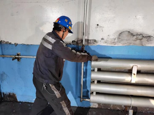 陜煤建設(shè)洗選煤運(yùn)營(yíng)公司紅柳林洗煤廠項(xiàng)目部: 防寒防凍，以“動(dòng)”制“凍”