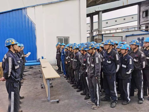 陜煤建設(shè)洗選煤運營公司紅柳林洗煤廠項目部：不辭勞苦干勁足，齊心協(xié)力保檢修