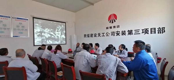 陜煤建設天工公司安裝三部開展“學雷鋒英雄事跡，踐行雷鋒精神活動”