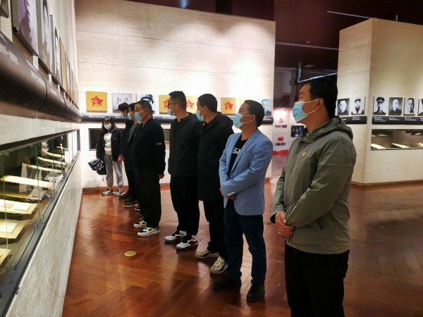 陜煤建設(shè)澄合分公司南京金龍項(xiàng)目部赴紅色教育基地組織開(kāi)展黨史教育學(xué)習(xí)