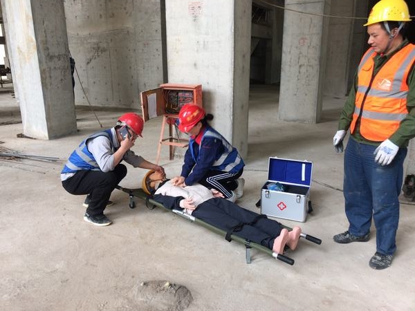 陜煤建設(shè)韓城分公司基層項(xiàng)目部組織開展安全事故應(yīng)急救援演練專項(xiàng)活動(dòng)