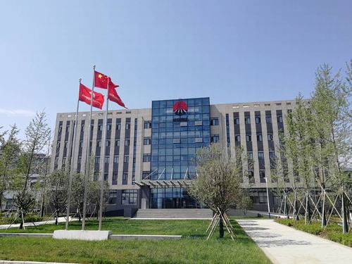 陜煤建設(shè)銅煤公司承建的陜煤技術(shù)研究院新能源材料基地項(xiàng)目一期工程通過陜煤集團(tuán)綜合驗(yàn)收