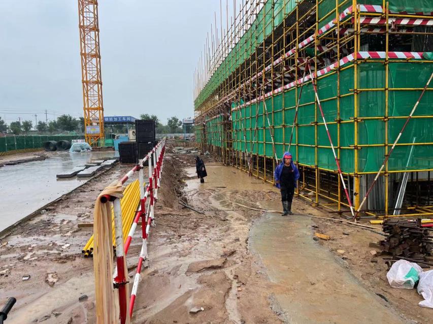 陜煤建設(shè)綠宇公司：雨季“三防”正當(dāng)時(shí)