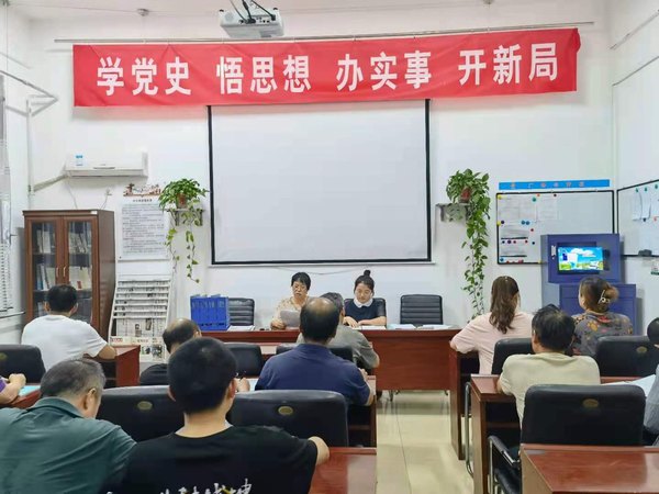 陜煤建設(shè)洗選煤運(yùn)營(yíng)公司澄合山陽運(yùn)營(yíng)項(xiàng)目部:普法宣講進(jìn)一線