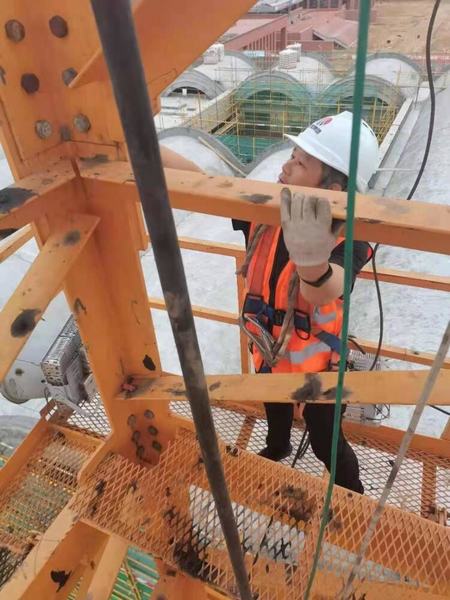 陜煤建設(shè)銅煤公司念好物資設(shè)備管理“細(xì)、嚴(yán)、實(shí)”三字訣為施工會(huì)戰(zhàn)保駕護(hù)航